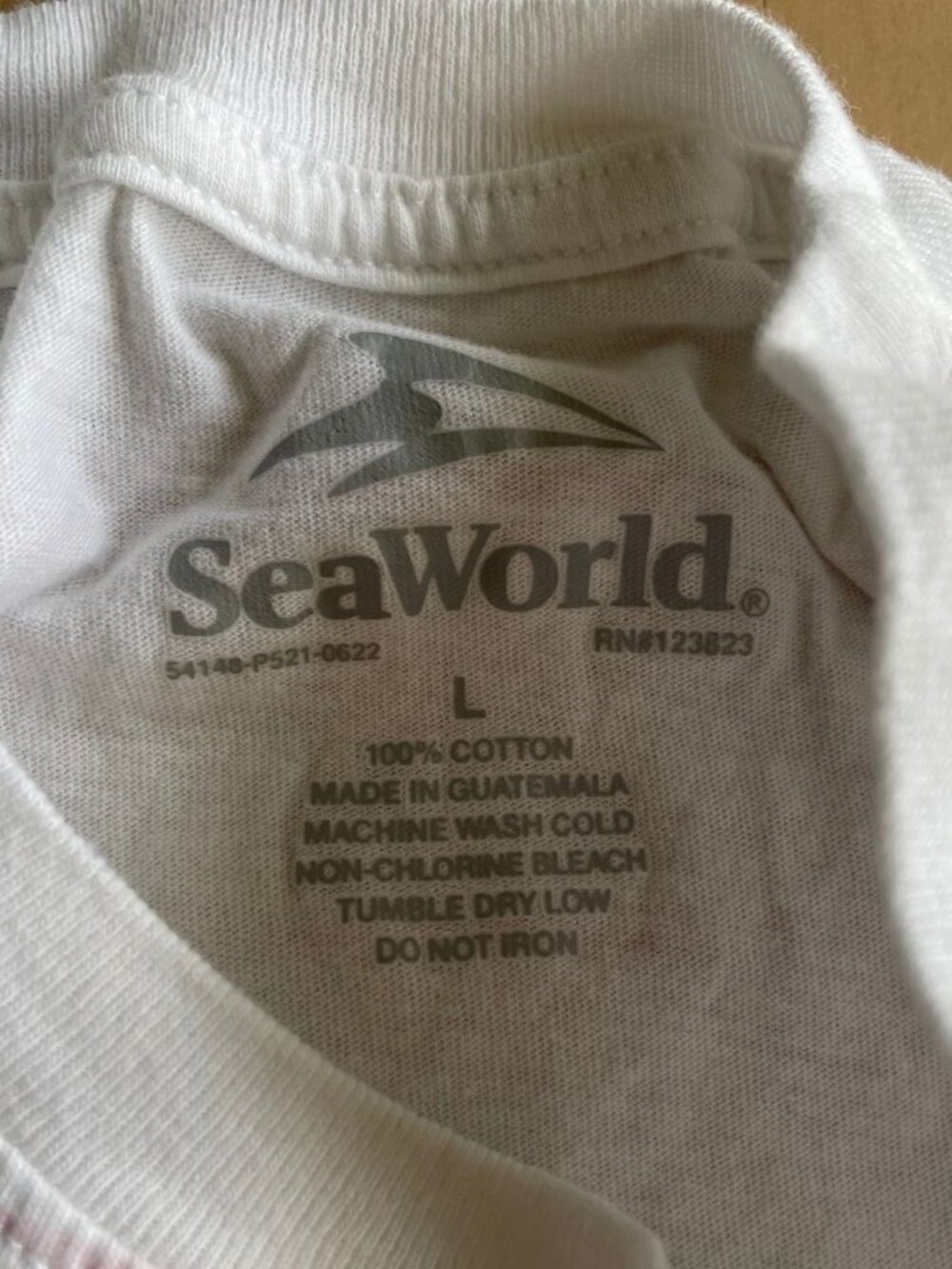 Entire Closet $5! SeaWorld Orlando 100% Cotton Clyde & Seamore Sealion & Otter - Picture 5 of 9